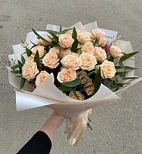 Букет Кремовые розы Латте в Лайково