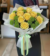 Букет цветов из:  Хризантемы и Розы в Лайково
