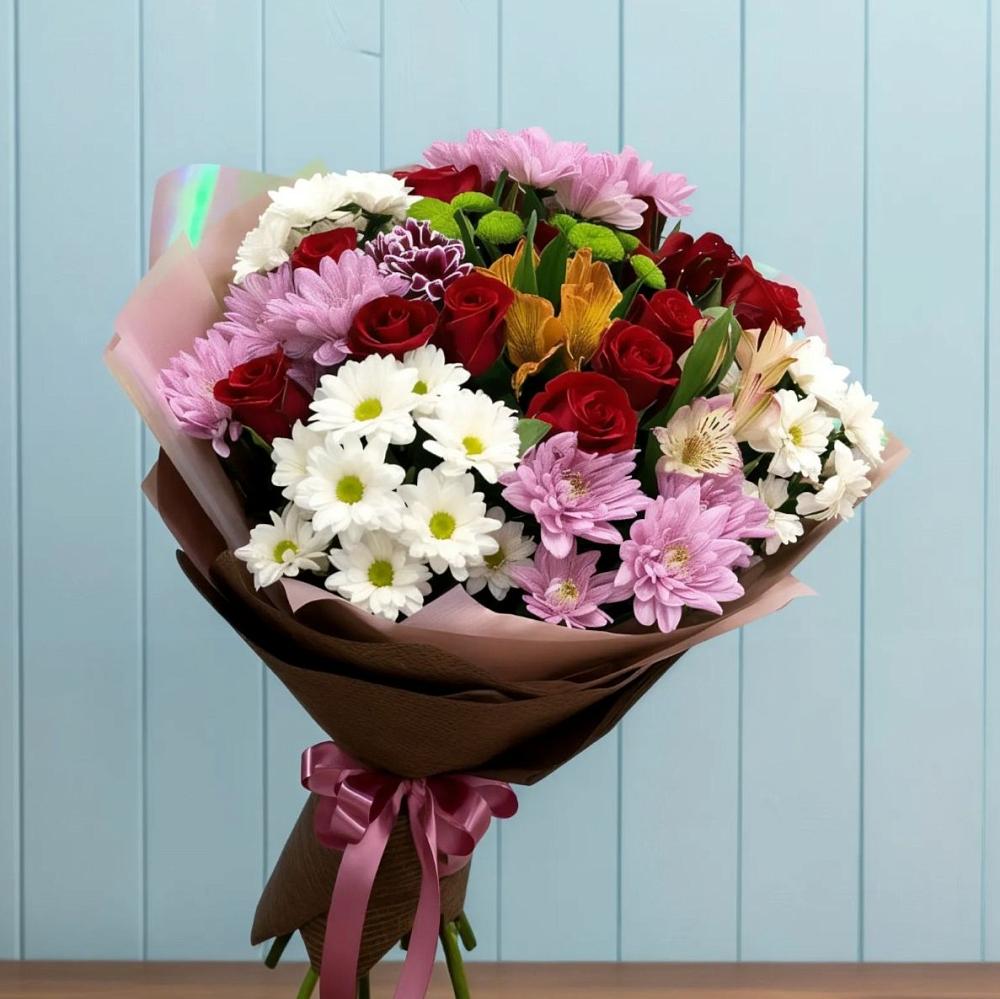 Букет цветов из: Розы, Хризантемы и Альстромерии в Лайково