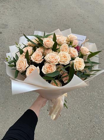 Букет Кремовые розы Латте в Лайково